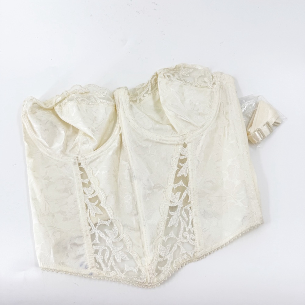 ✅ DEAD STOCK VINTAGE VALMONT Elegant Cream Lace Women's BUSTIER SIZE‎ 38D